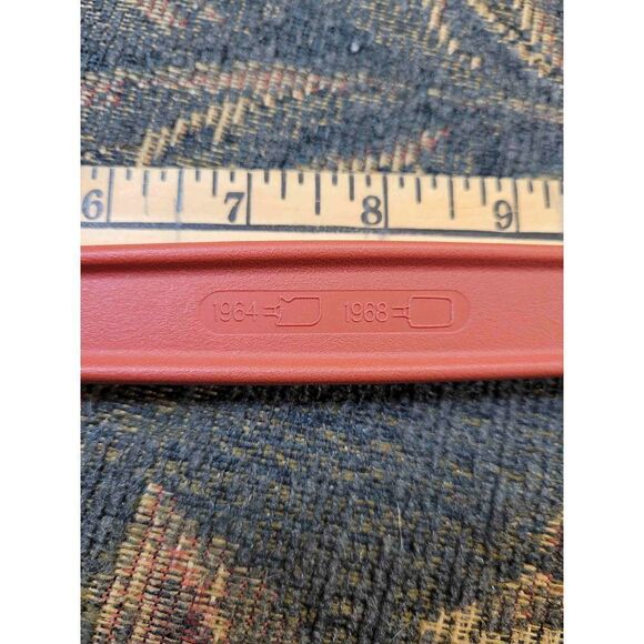 Rubbermaid Commercial 16.5 inch Red High Heat Silicone Scraper/Spatula- NIP - Picture 5 of 6